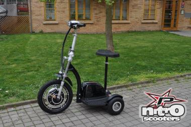 Elektrická tříkolka Nitro scooters RUNNER 750 Lith